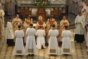 ordinations  diocésaines & communauté saint martin
