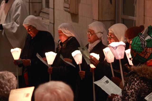 Procession de préparation au 8 décembre