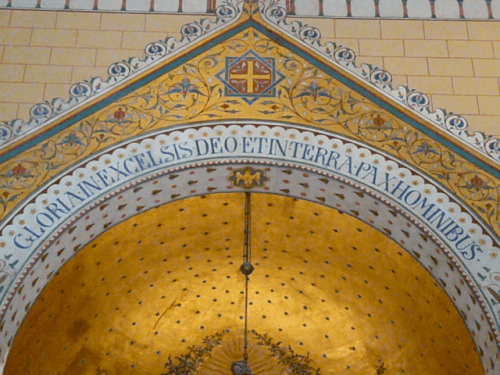 Chapelle<br /><span class="gloock"> Impériale</span>