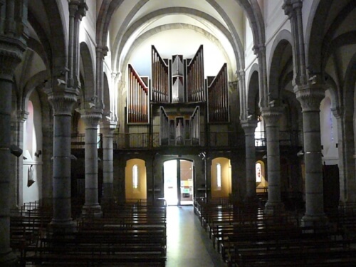 Église<br /><span class="gloock"> Saint-Charles</span>