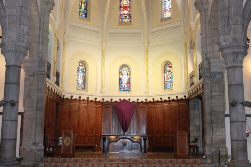 Église<br /><span class="gloock"> Saint-Charles</span>