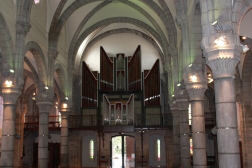 Église<br /><span class="gloock"> Saint-Charles</span>