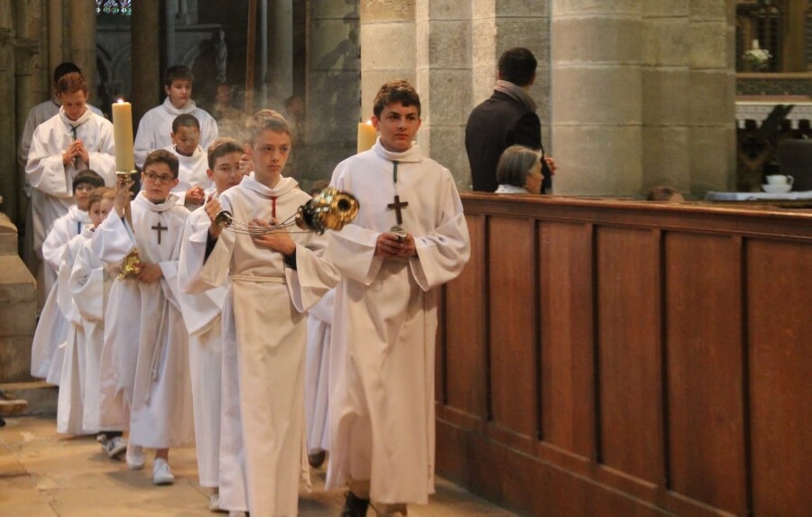 Servants d'autel